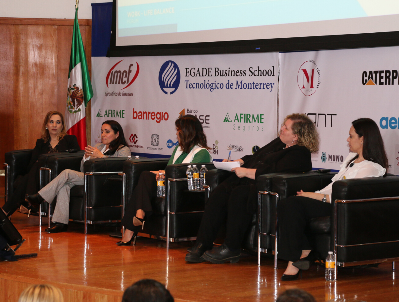 Abordan retos de la mujer ejecutiva en foro Work-Life Balance 