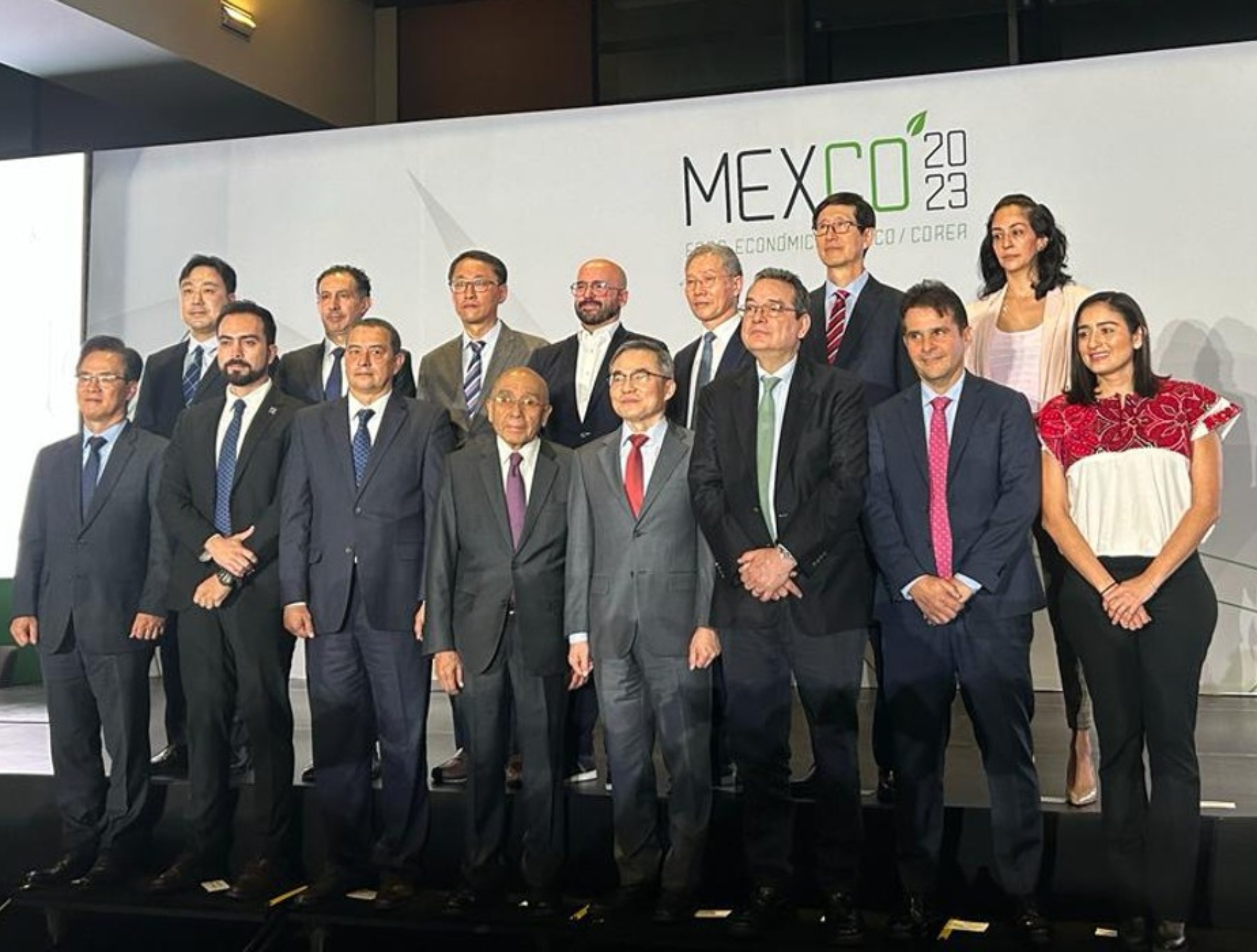 Exponen ventajas del nearshoring en Foro Económico México-Corea