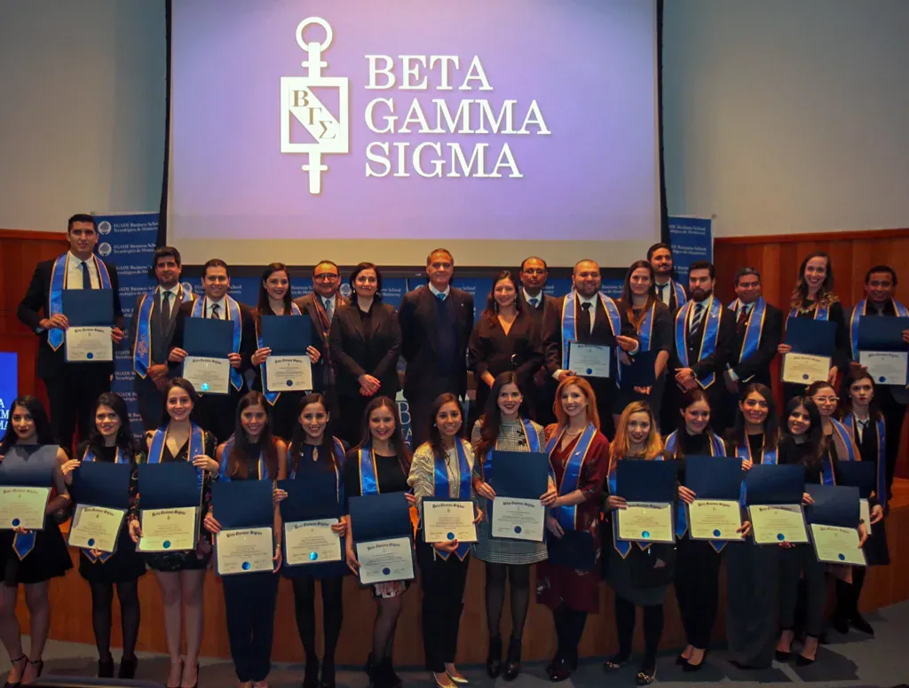 Entra EGADE al ‘Cuadro de Honor’ de Beta Gamma Sigma